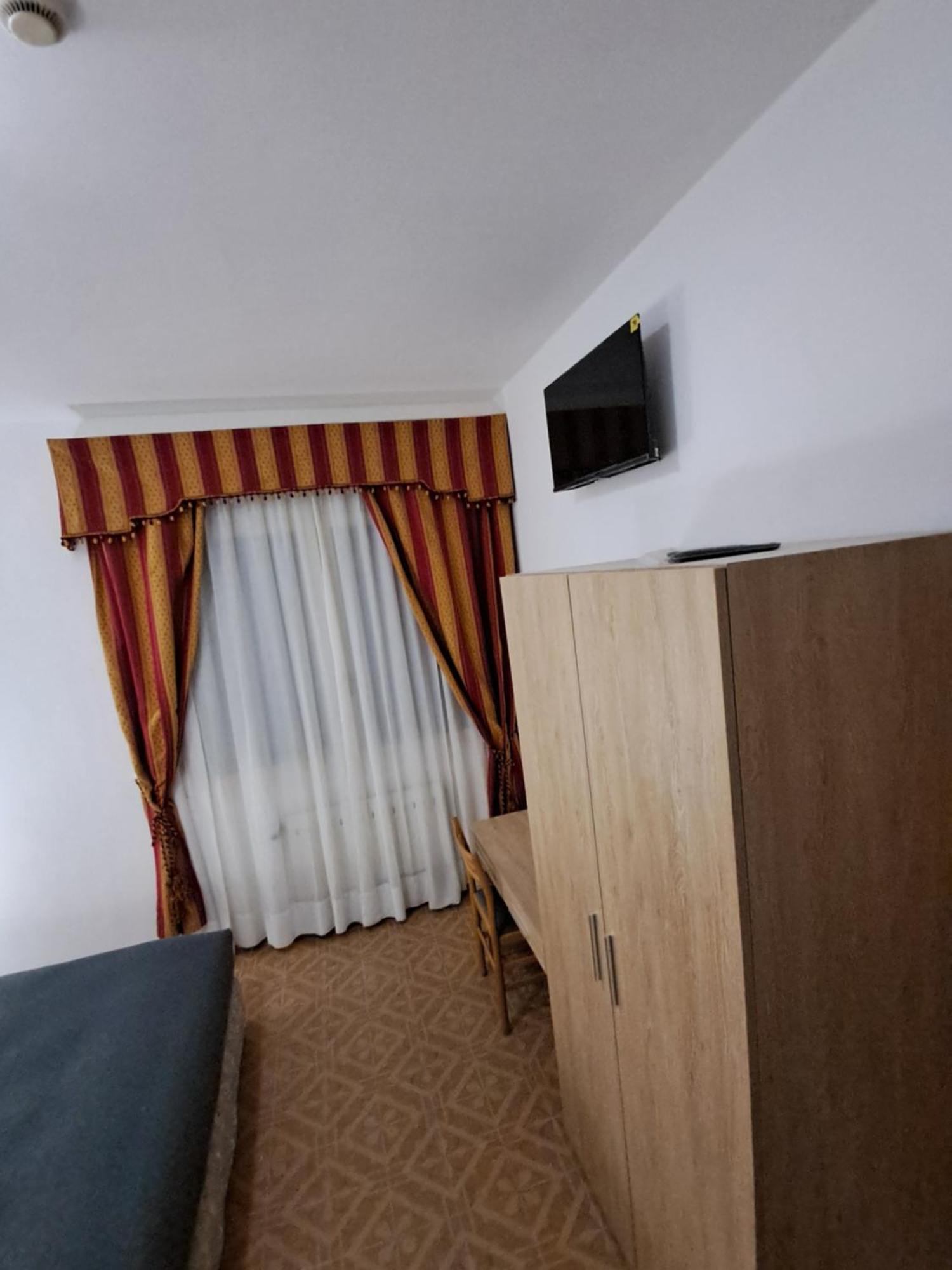 Hotel Tito 2 梅斯特雷 外观 照片