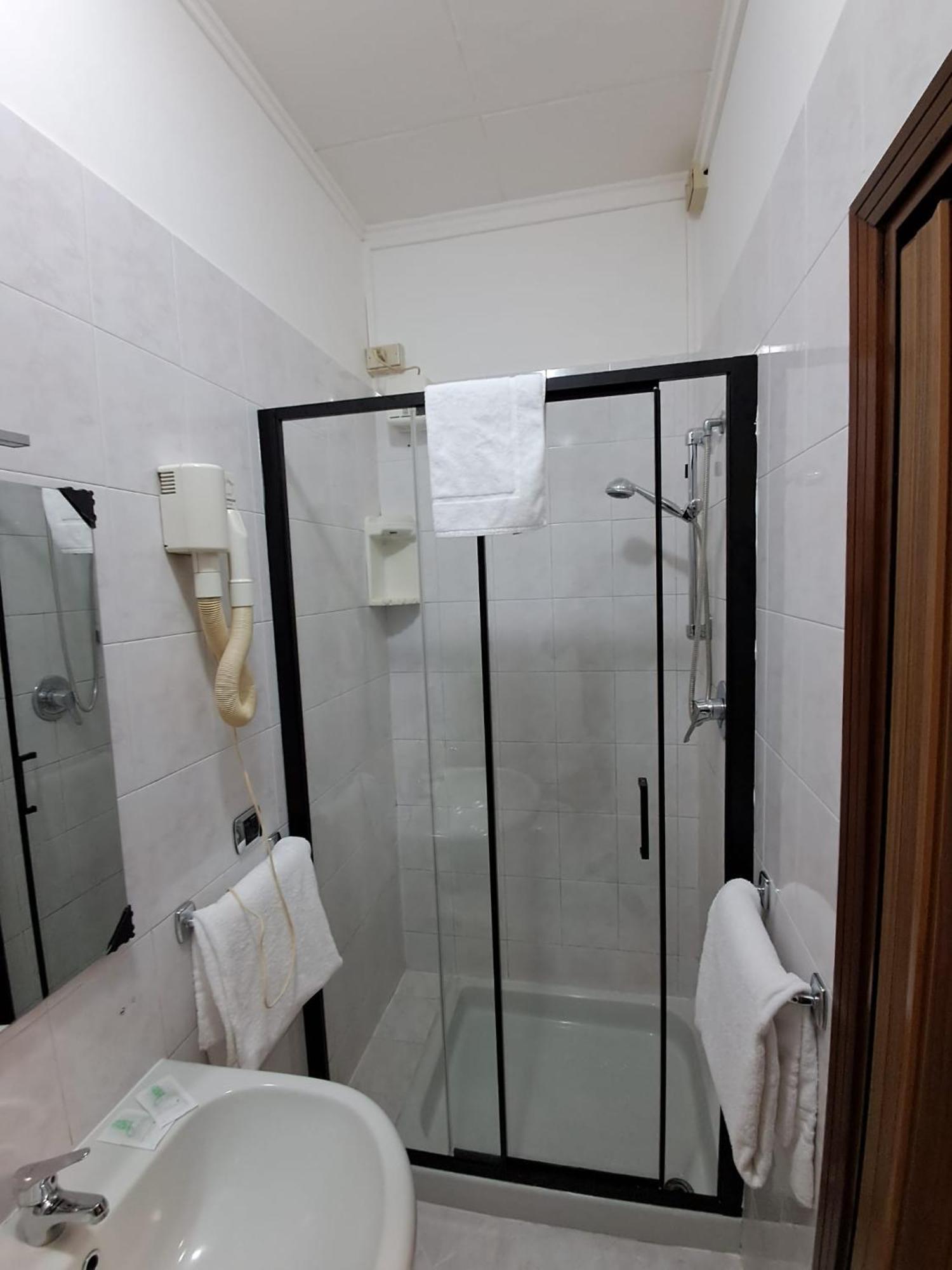 Hotel Tito 2 梅斯特雷 外观 照片