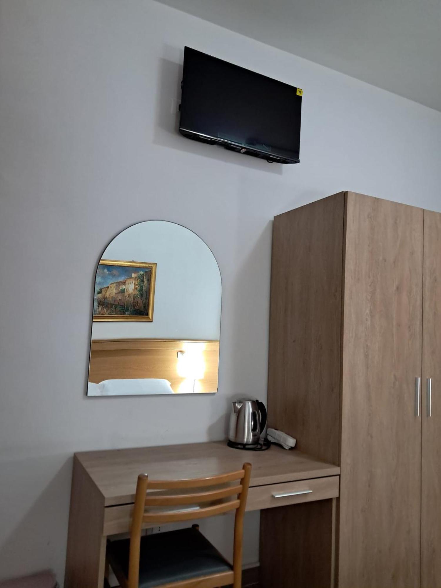Hotel Tito 2 梅斯特雷 外观 照片